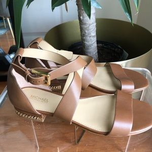 MICHAEL Michael Kors Sabrina Sandals w/Gold Chain